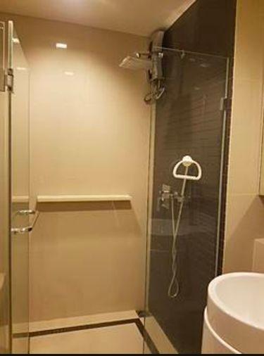 picture Rhythm Sathorn. 1bed 45sqm. Line id: @pfagent - 8/8