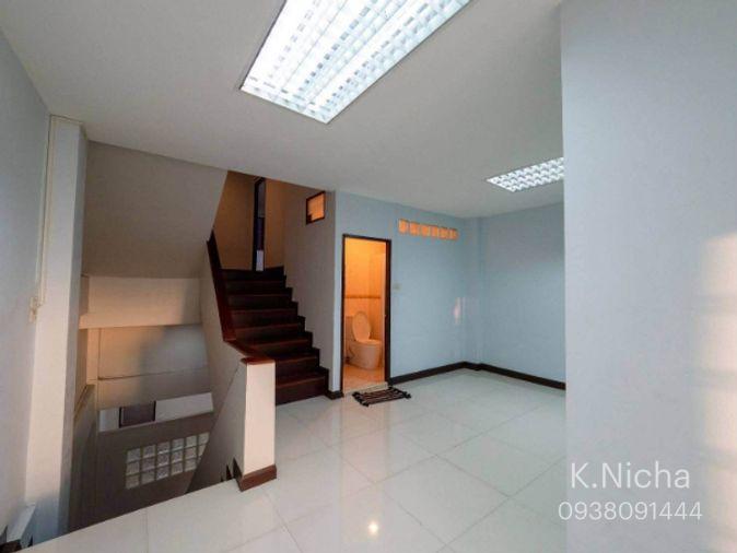 รูป HR3792ให้เช่าโฮมออฟฟิศ / ทาวน์โฮม 3 ชั้น 5 ระดับ ทำเลสุขุมวิท 93 (ใกล้ BTS บางจาก-อ่อนนุช) จดบริษัทได้ - รูปที่ 2/16
