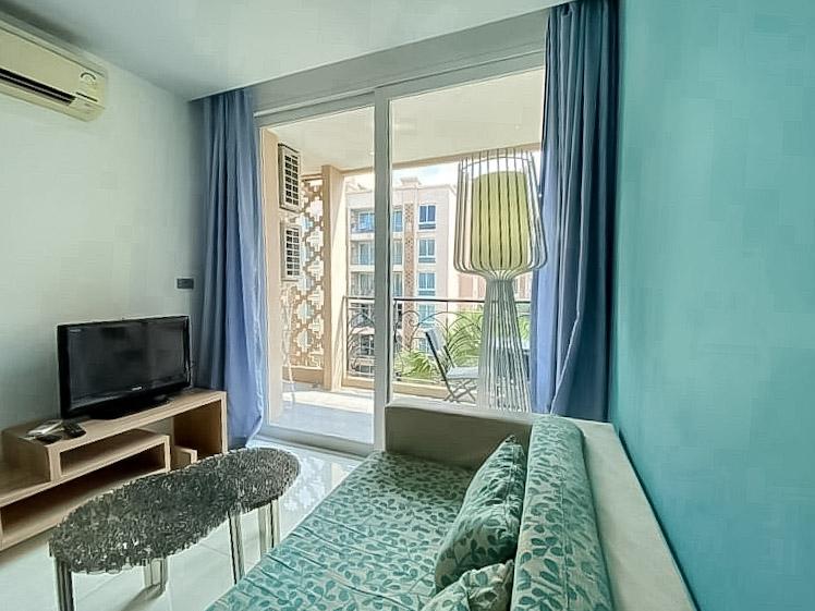 picture 1Bed Condo for Sale Atlantis Condo Resort Pattaya Pool View - 3/8