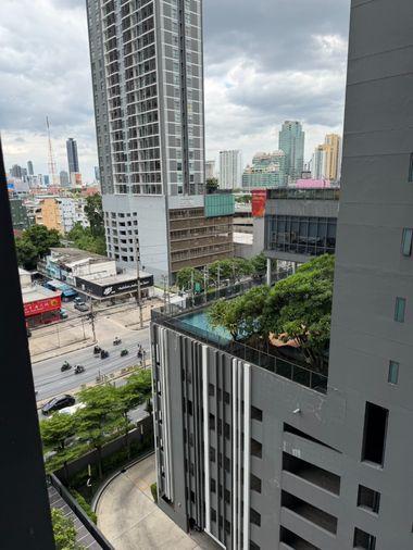 รูป 🔥ขายขาดทุน ต่ำกว่าตลาด🔥Life Asoke-Rama9 ห้องStudio 26sqm ชั้น10 ทิศใต้ Fully Furnished ทำเลดีใกล้ MRTพระราม9/ MRTกำแพงเพชร-เพชรบุรี - รูปที่ 10/11