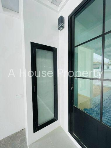 รูป บ้านเดี่ยวสร้างใหม่ ราคาพิเศษ! ซากค้อ ศรีราชา ชลบุรี หน้าอยู่ - รูปที่ 12/15