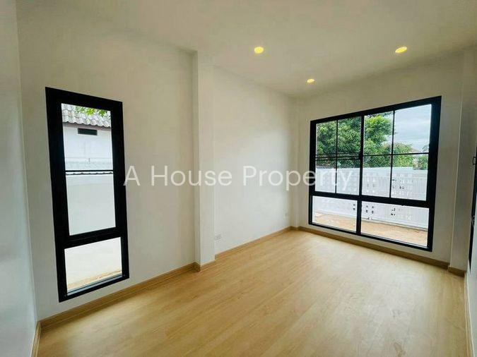 รูป บ้านเดี่ยวสร้างใหม่ ราคาพิเศษ! ซากค้อ ศรีราชา ชลบุรี หน้าอยู่ - รูปที่ 6/15