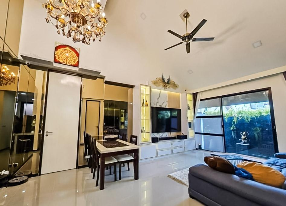 รูป Beautifully Designed 2 Bedroom House for Rent Huai Yai Pattaya - รูปที่ 2/17