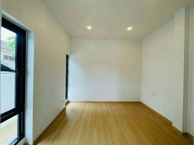 รูป  บ้านเดี่ยวสร้างใหม่ ราคาพิเศษ! ซากค้อ ศรีราชา ชลบุรี หน้าอยู่  - รูปที่ 9/15