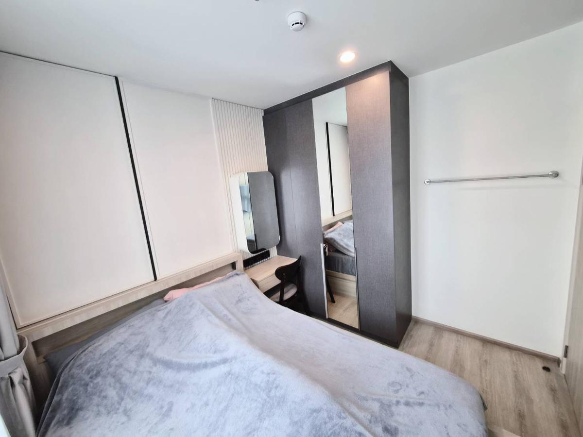 picture For Rent "𝐍𝐮𝐞 𝐃𝐢𝐬𝐭𝐫𝐢𝐜𝐭 𝐑𝟗 " 2 Bedrooms 1 Bathroom Size 35 Sqm. Floor 3  Near : MRT- Rama 9  - 11/21