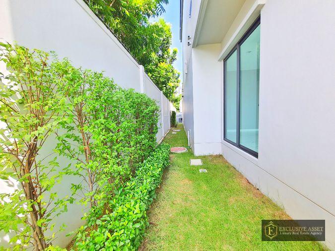 รูป ขายบ้านเดี่ยวแปลงริม บางกอกบูเลอวาร์ด ซิกเนเจอร์ เวสต์เกต 115.1 ตรว. 4 นอน 5น้ำ แปลงใหญ่พื้นที่ใช้ 439 ตรม. เจ้าของไม่เคยอยู่ บนถนน กาญจนาภิเษก - รูปที่ 7/30