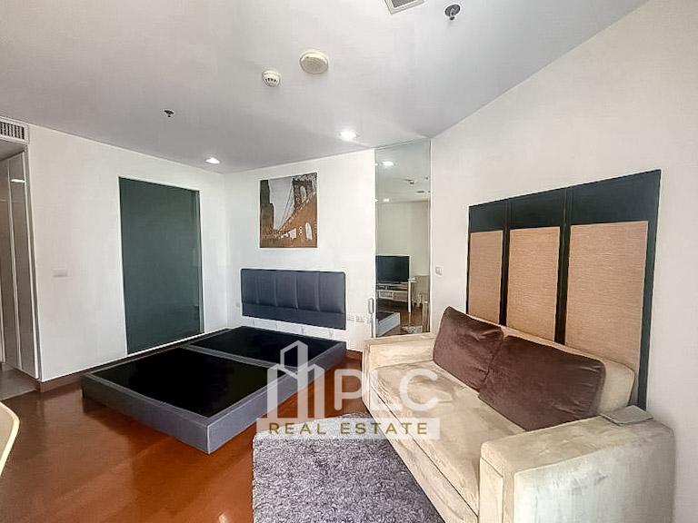 picture Studio Condo for Sale The Palm Wongamat Beach Sea View - 3/5