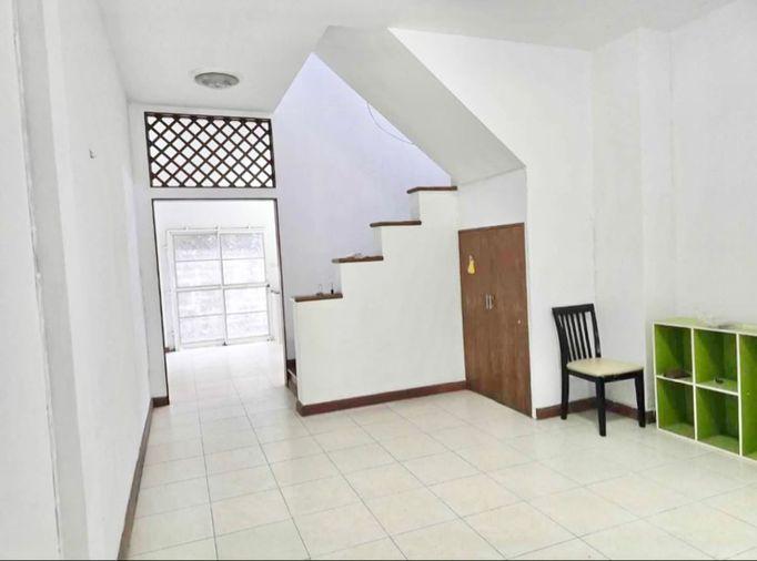 รูป ให้เช่าบ้านปริญลักษณ์ ซ.แจ่มจันทร์ ถ.เกษตรนวมินทร์  - รูปที่ 3/9