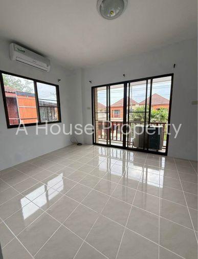 picture Single house, completely renovated. Thabali Village, Huai Kapi, Chonburi, beautiful and move in Ready. - 4/12