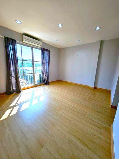 picture H0779, Home Office for rent 3 Br., Latphrao-Chockchai 4 - 15/19