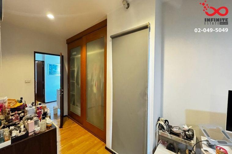 รูป ขายบ้านเดี่ยว สไตล์โมเดิร์น 2 ชั้น 97 ตร.ว. ลาดพร้าววังหิน 52 พร้อมโซลาร์เซลล์ 5 kW - รูปที่ 10/19