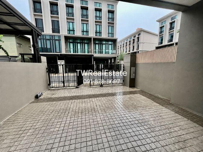 รูป ขาย Townhome 4 ชั้น Patio Ratchayothin ทาวน์โฮมระดับพรีเมียม โอกาสเป็นเจ้าของทาวน์โฮมระดับพรีเมียม - รูปที่ 2/37