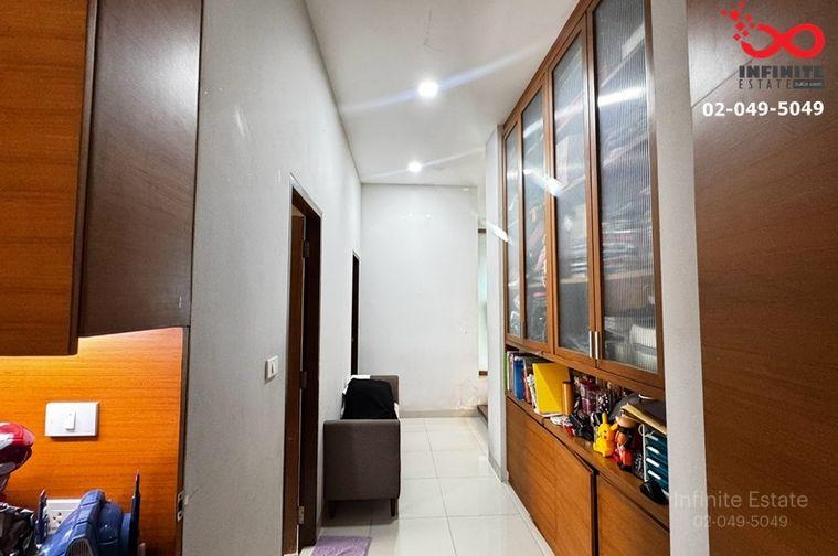 รูป ขายบ้านเดี่ยว สไตล์โมเดิร์น 2 ชั้น 97 ตร.ว. ลาดพร้าววังหิน 52 พร้อมโซลาร์เซลล์ 5 kW - รูปที่ 11/19