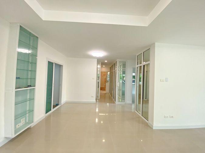 รูป H0827♚ขาย บ้านเดี่ยว 4 ห้องนอน⚝หมู่บ้านชวนชื่น รามอินทรา 65♜MRT วัชรพล∞099-5919653,065-9423251▚Line@sureresidence - รูปที่ 2/25