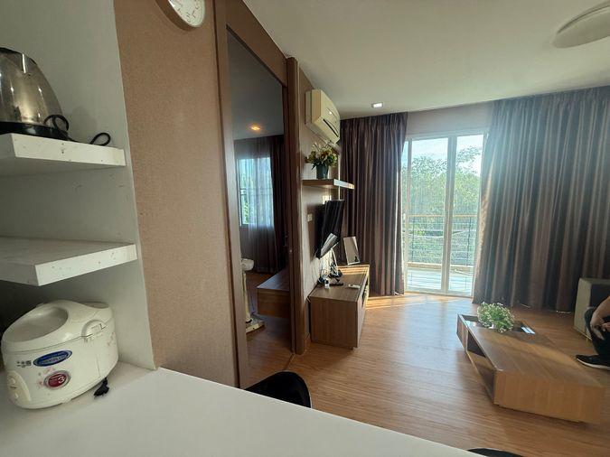 picture green lake condo floor6tower3 53sqn - 12/16