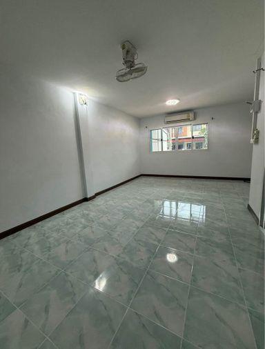 picture Single house, completely renovated. Thabali Village, Huai Kapi, Chonburi, beautiful and move in Ready. - 6/12