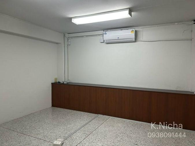 รูป HR3806ให้เช่าอาคารพาณิชย์ เอกมัย 4 ชั้นครึ่ง (มีชั้นลอย) ทำเลทองย่านสุขุมวิท เอกมัย เหมาะทำออฟฟิศ คาเฟ่ ร้านค้า - รูปที่ 16/17