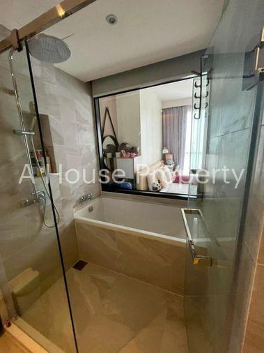 picture Selling Keen Centre Sriracha, Sriracha, Chonburi. Beautiful room, great location, move in Ready - 5/6