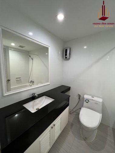 picture  ✨ For Rent : Acadamia Grand Tower  Condo ✨  💰 Only 45,000  THB/month - 9/11
