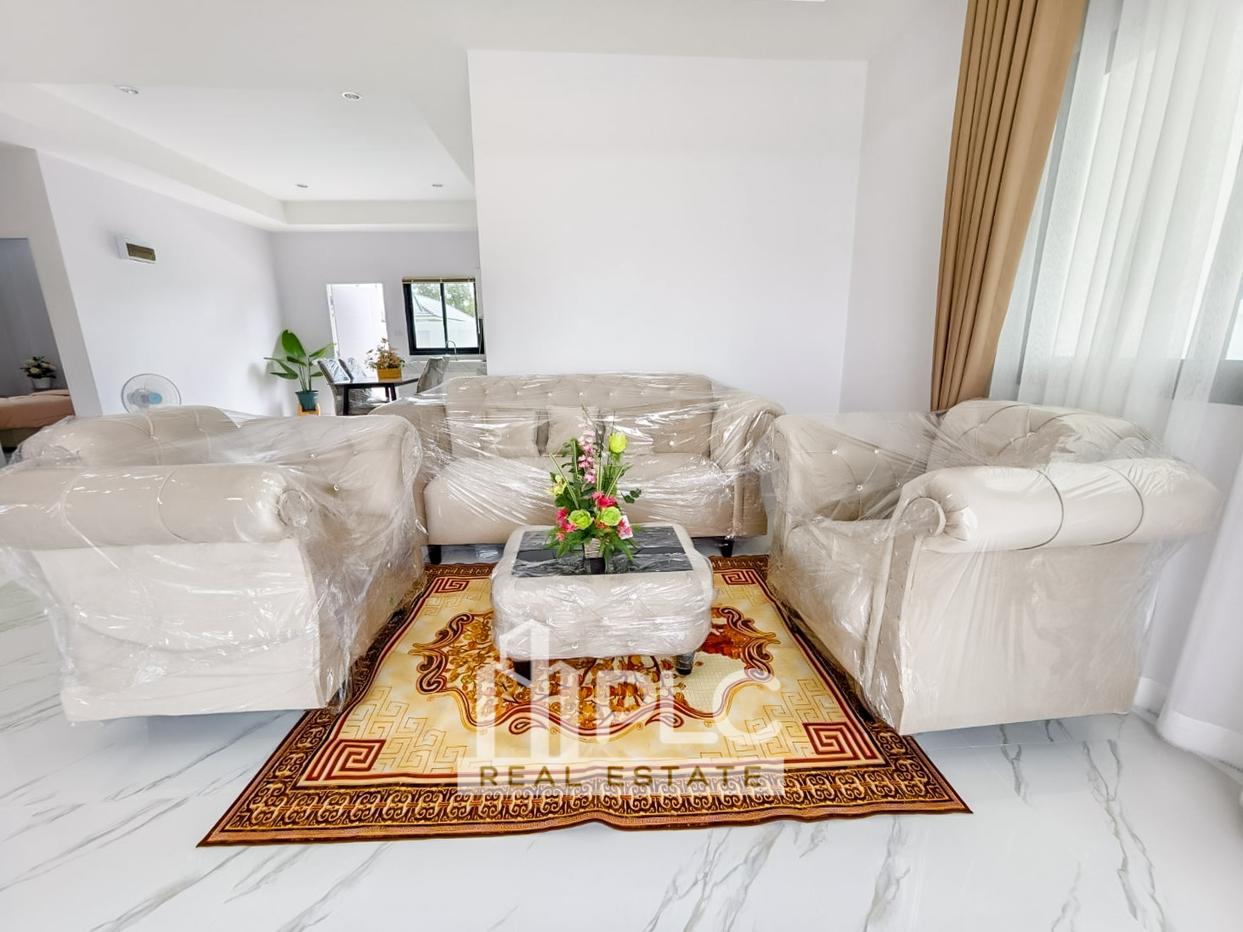 picture 3 Bedroom House for Sale Mabprachan Pattaya - 4/13