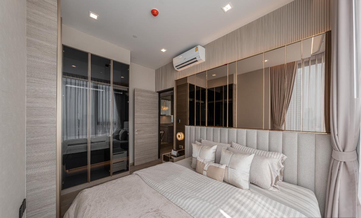 picture For Rent - The Crest Park Residences , Luxury Class 2 bedrooms 1 bathroom  - 5/6