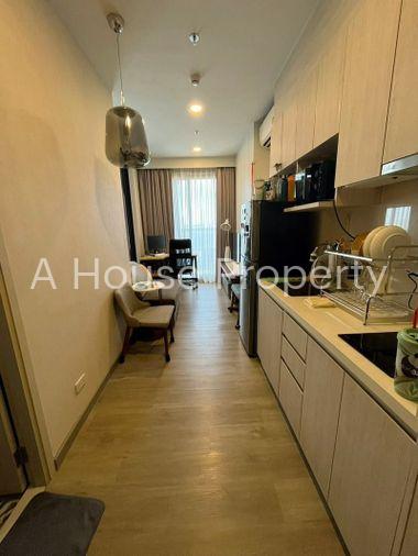 picture Selling Keen Centre Sriracha, Sriracha, Chonburi. Beautiful room, great location, move in Ready - 3/6
