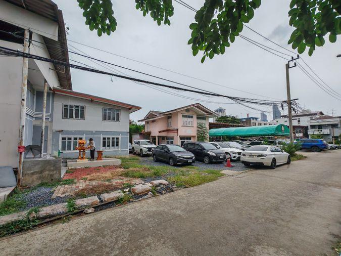 รูป เช่าบ้านพร้อมโกดัง พื้นที่พาณิชย์ ซอยเจริญกรุง 82 ใกล้ asiatique  - รูปที่ 13/17