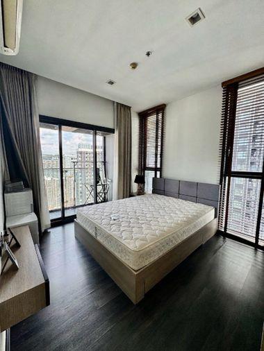 รูป ห้องราคาดี! | THE LINE Asoke-Ratchada 1นอน 35ตร.ม. ชั้นสูง วิวโล่ง ใกล้ MRTพระราม9 | 21,000฿ | ทักด่วน นัดชมห้องฟรี! 🌆✨ - รูปที่ 2/5