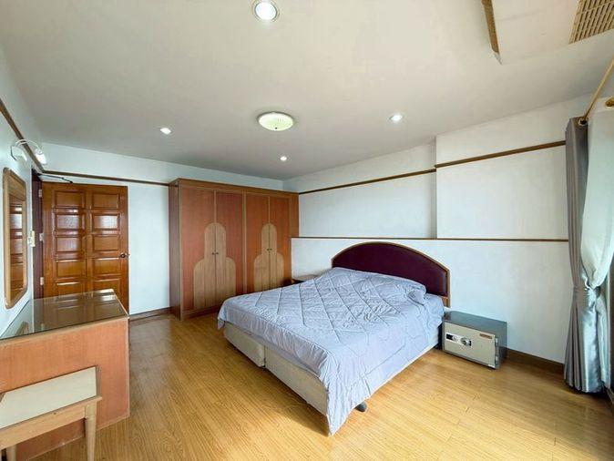 picture Condo for rent at Eastern Tower, Sriracha. Convenient location, close to workplaces and amenities. - 6/11
