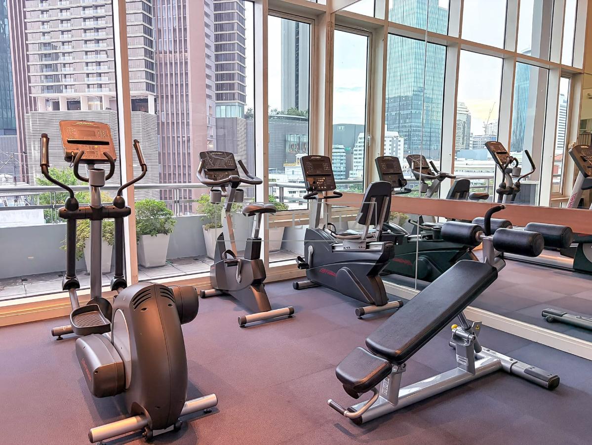 picture ✨ Prestigious Saladaeng Address | Exclusive High-End - Prime Green Hub and Ultimate Privacy ✨ - 31/32