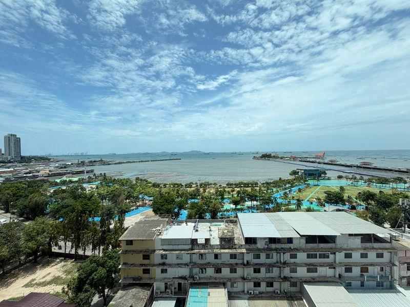 picture Ladda Plus Sriracha condo for rent. Beautiful room with sea view, fully furnished,move in Ready - 10/10