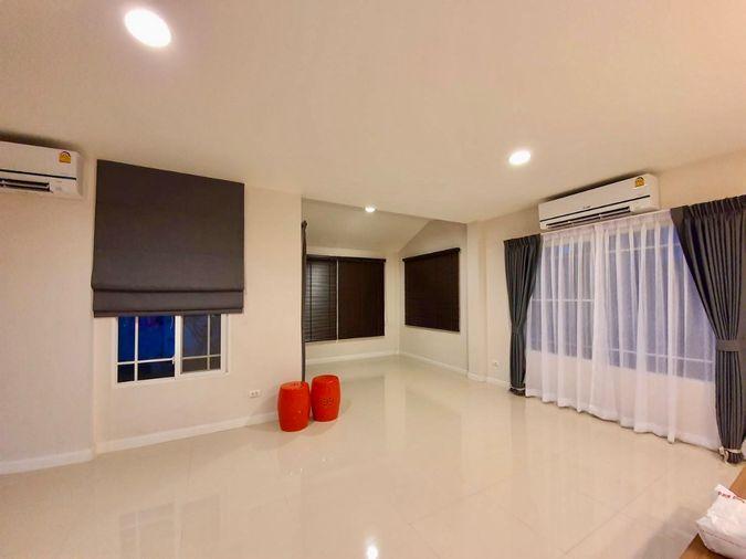 รูป ให้เช่าบ้านเดี่ยว 2 ชั้น Mantana Rama 9–Srinakarin บ้านเดี่ยวพื้นที่กว้าง 68 ตร.วา บ้านเปล่า 48,000 / พร้อมเฟอร์ 55,000 บาท - รูปที่ 10/21