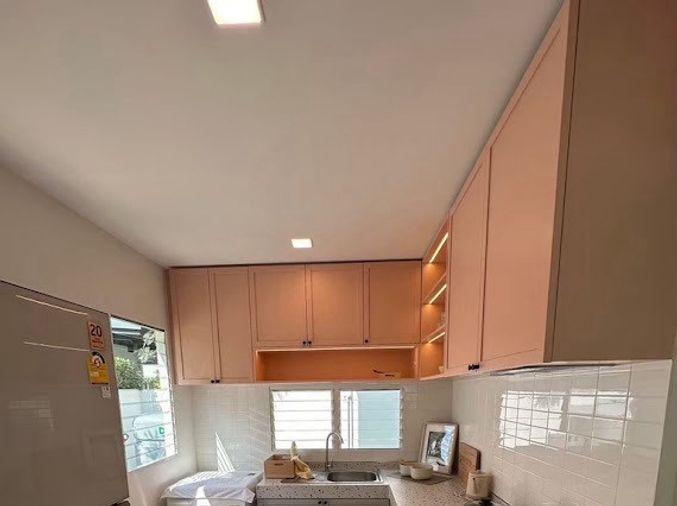 รูป 📌  ให้เช่าบ้านเดี่ยว 2 ชั้น วิลลาจจิโอ 2 ศรีนครินทร์ - บางนา 🚩  4 ห้องนอน 3 ห้องน้ำ เฟอร์นิเจอครบ พร้อมเข้าอยู่ บ้านสวยมาก  - รูปที่ 7/11