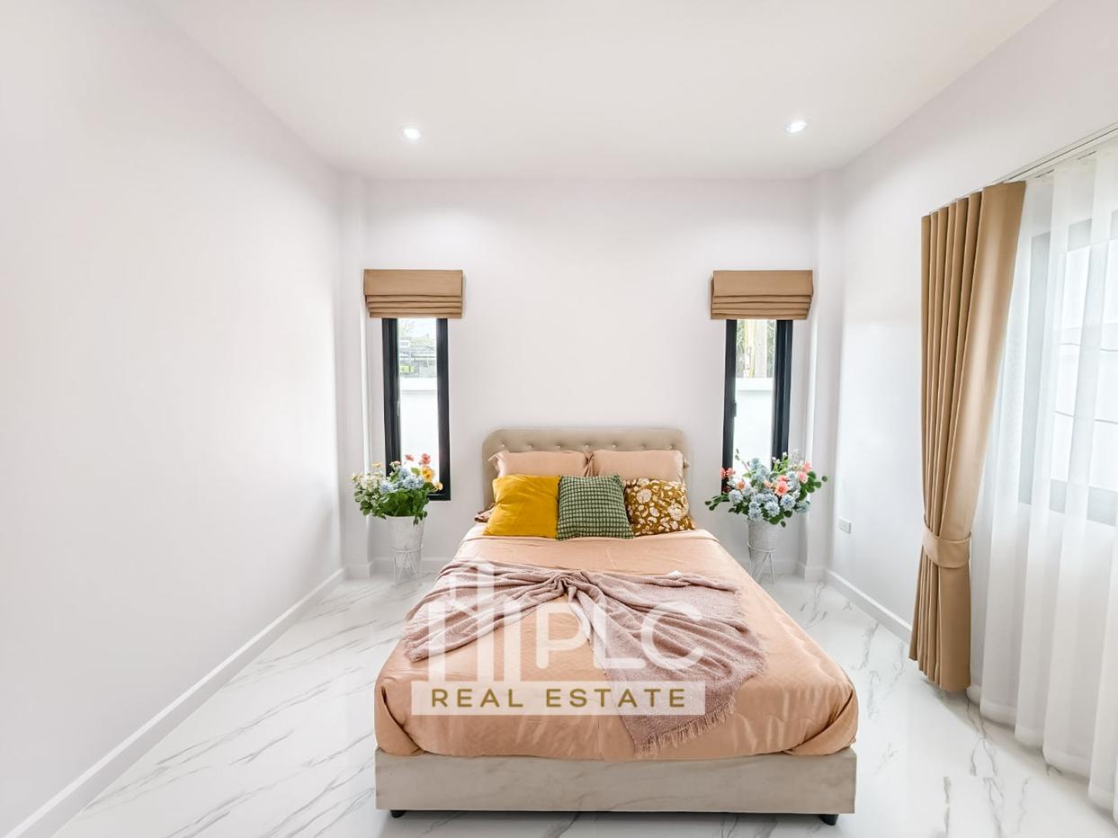 picture 3 Bedroom House for Sale Mabprachan Pattaya - 10/13