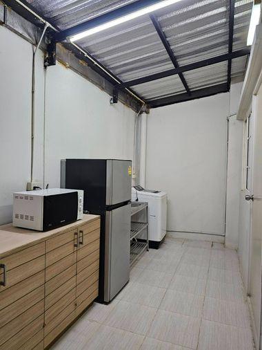 รูป HR3807ให้เช่าทาวน์โฮม โกลเด้นทาวน์ 2 อ่อนนุช 65 (Golden Town 2 Onnut 65) บ้านสวย รีโนเวทใหม่ พื้นที่ใช้สอยกว้างขวาง - รูปที่ 12/29