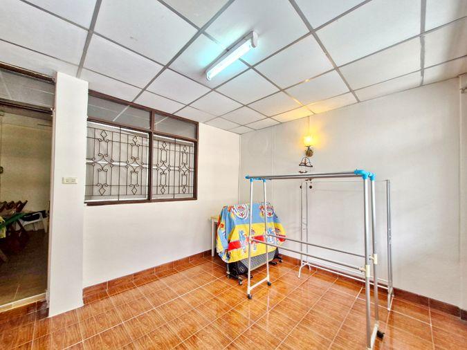 picture HK0683, Townhouse for rent 4 Br., Ratchada-Lat Phrao. - 15/24