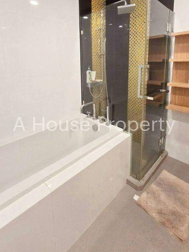 picture Plus Condo for rent, great location near Assumption School Sriracha, Chonburi. - 5/6