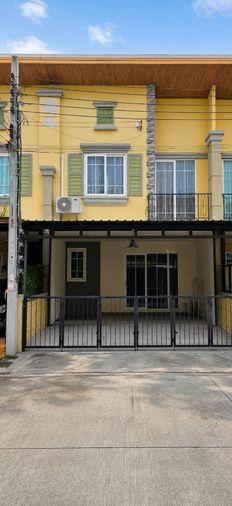 รูป HR3807ให้เช่าทาวน์โฮม โกลเด้นทาวน์ 2 อ่อนนุช 65 (Golden Town 2 Onnut 65) บ้านสวย รีโนเวทใหม่ พื้นที่ใช้สอยกว้างขวาง - รูปที่ 1/29