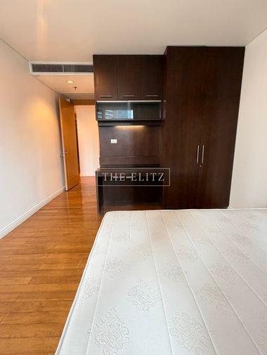picture ✨ Prestigious Saladaeng Address | Exclusive High-End - Prime Green Hub and Ultimate Privacy ✨ - 13/32