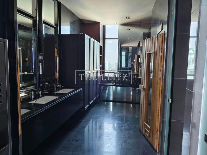 รูป ✨ Exclusive Rare Gem | Ready for Private Inspection - Supreme Sathorn CBD - High Luxury Standard ✨ - รูปที่ 17/21