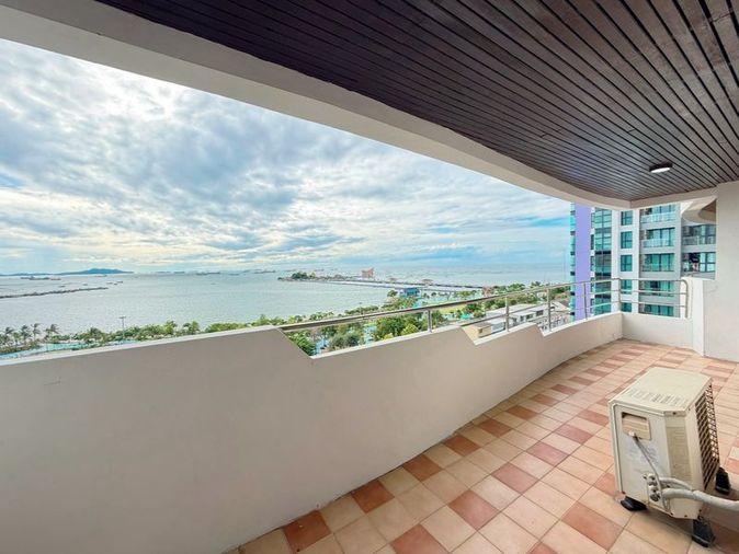 picture Condo for rent at Eastern Tower, Sriracha. Convenient location, close to workplaces and amenities. - 11/11