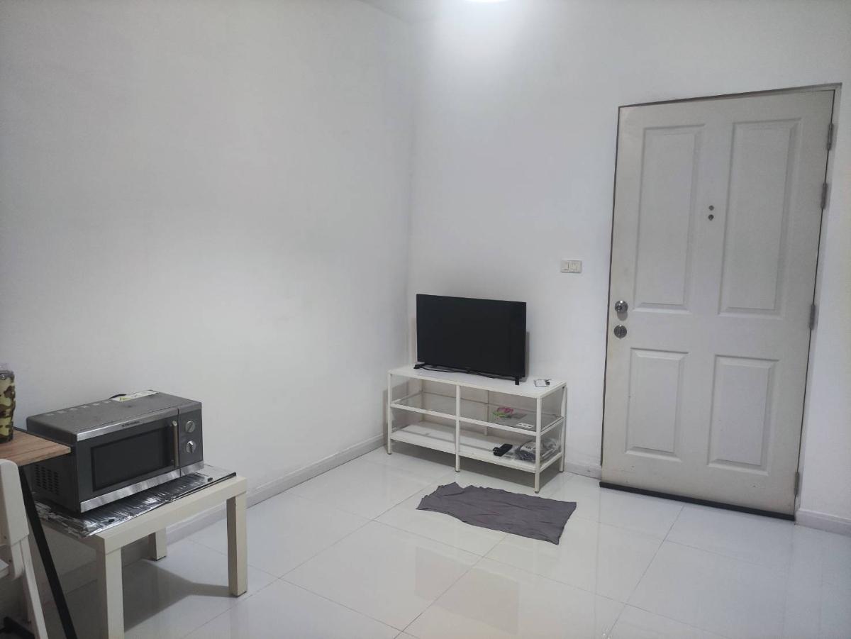 picture G7642🚨中国客户，请加微信。(在联系方式的旁边)For rent Plum Condo Samakkhi Line ❤️💜@condopremium💜❤️Ready to move in ⬛🟨 📞 065 695 3645🟨⬛ - 4/7