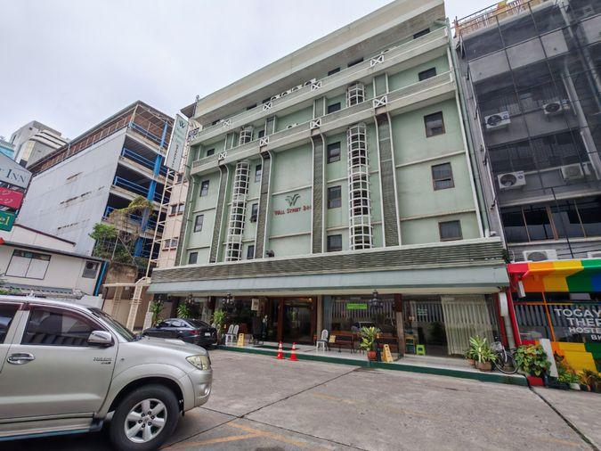 picture Restaurant space for rent – ​​Soi Surawong 5, Silom, Bang Rak - 1/13