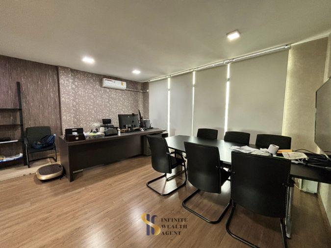 รูป พร้อมลุยธุรกิจ! ✨ โฮมออฟฟิศ 2 คูหา 520ตร.ม. จอดรถ 8 คัน | H Cape Biz Sector ใกล้มอเตอร์เวย์-สุวรรณภูมิ 18 ล้าน | ทักด่วน นัดชมบ้านได้เลย 💼 - รูปที่ 19/21