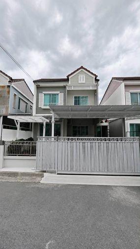 รูป ให้เช่า ทาวน์เฮาส์ โครงการ เดอะวิลเลจ บางนา ก.ม.10 GH674 - รูปที่ 1/20