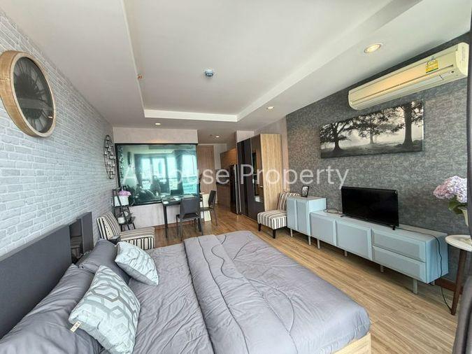 picture For rent: Ladda Plus Sriracha. Beautiful and comfortable room at a great price. - 2/12