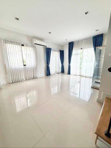 รูป ให้เช่าบ้าน Venue ติวานนท์-รังสิต ถ.ติวานนท์ ต.บางกะดี - รูปที่ 2/13