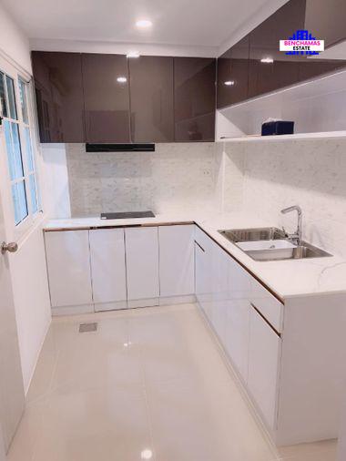 รูป 🔥 ขายทาวน์โฮม✅ โกลเด้นทาวน์ - เลียบคลองทวีวัฒนา สาย 3 | Golden Town - Along Thawi Watthana Canal, Sai 3 🏡 - รูปที่ 8/13