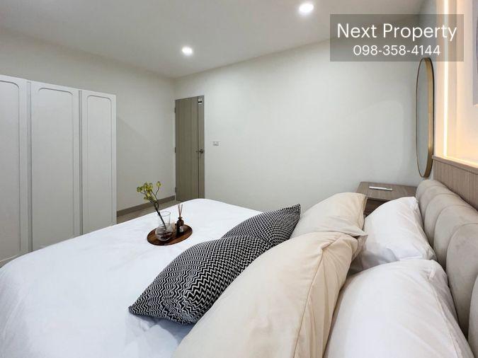 picture The Trio Garden Condo For Sale - 4/12