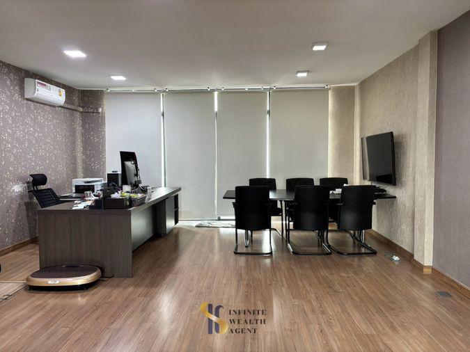 รูป พร้อมลุยธุรกิจ! ✨ โฮมออฟฟิศ 2 คูหา 520ตร.ม. จอดรถ 8 คัน | H Cape Biz Sector ใกล้มอเตอร์เวย์-สุวรรณภูมิ 18 ล้าน | ทักด่วน นัดชมบ้านได้เลย 💼 - รูปที่ 17/21